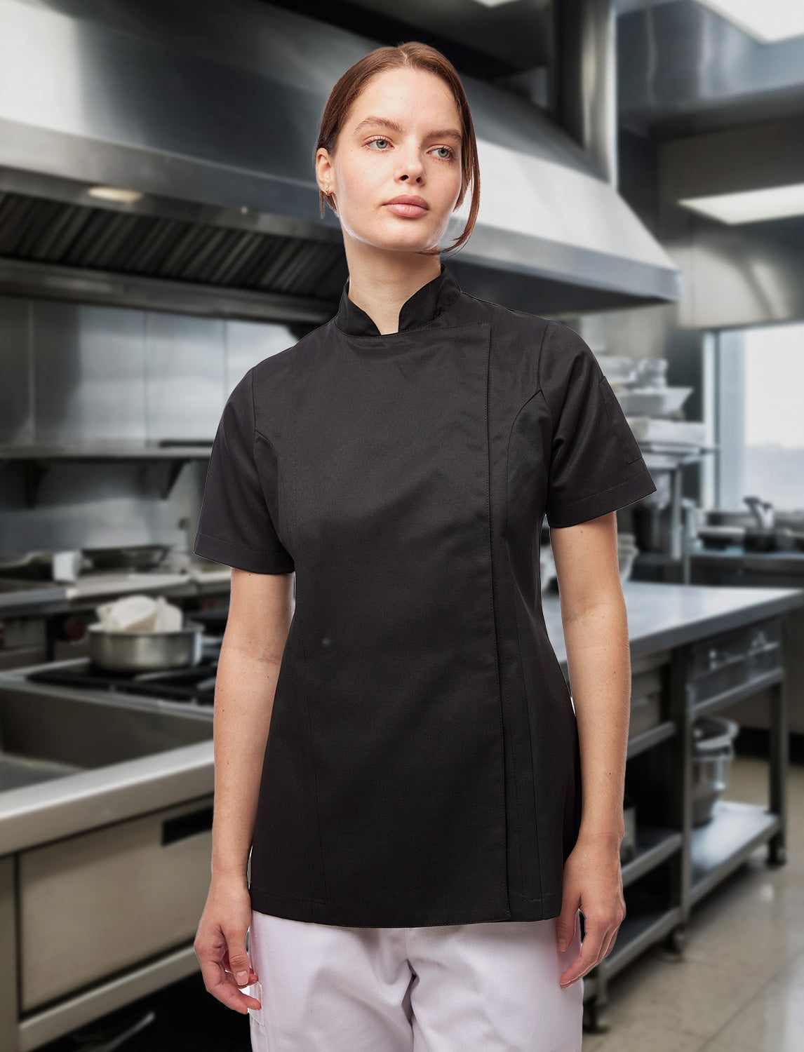 Women's short-sleeved chef's jacket with snap fasteners made of easyClean cotton